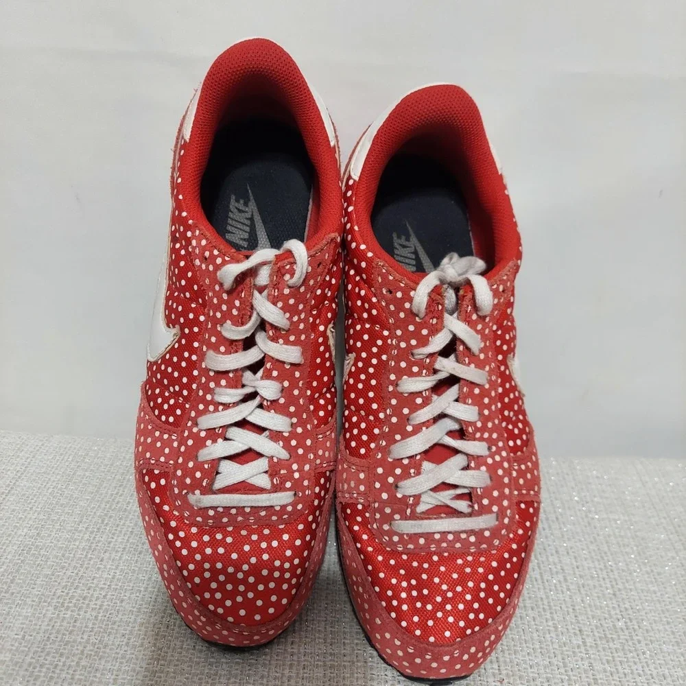 Nike Genicco Red Polkadot Shoes Women's Size US 9 Rare Running 705283-610‎